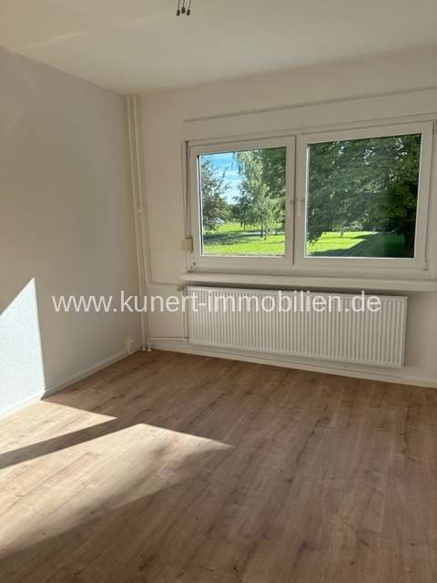 Attraktive 3 - deals Raumwohnung in Halle (Saale)